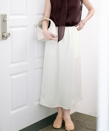 サテンイージースカート