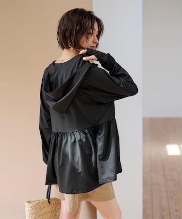 UVケアフード付ラッシュガード