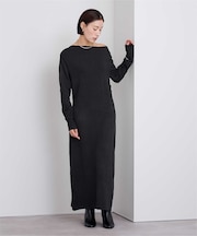 ウールブレンドショルダータックドレープワンピース