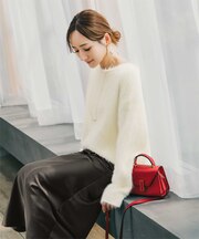 ボートネックシャギーニット