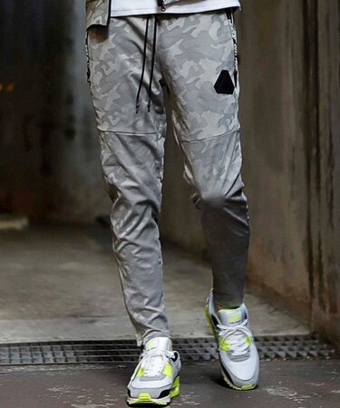 【JUST PLAY】カモ柄ジャガードパンツ