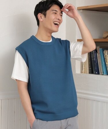 ニットベスト＆ナチュラルストレッチTシャツ（2点セット）