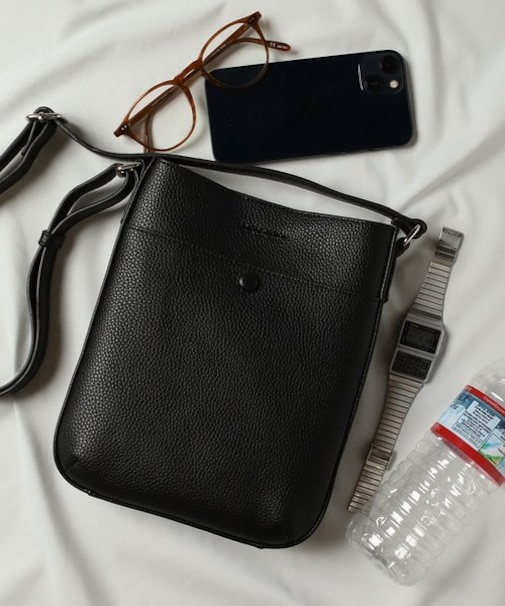 ミニスクエアショルダーバッグ/ネックポーチ