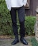ブラック