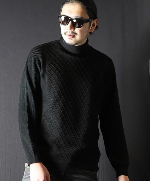 アーガイル×畦編みタートルネックニット