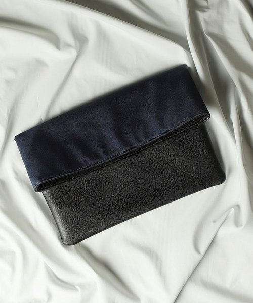 【yu】PECHINCHAR 2way クラッチ/ショルダーバッグ フリルデザイン2wayクラッチバッグ - PECHINCHAR - petirobe