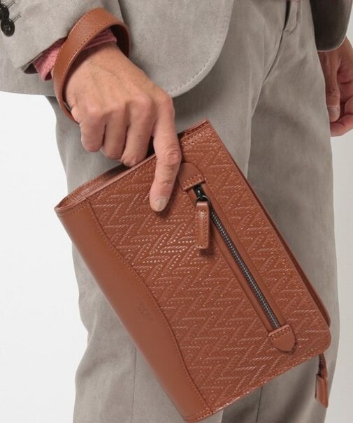 シュリンクレザーへリンボン型押しコンビクラッチバッグ