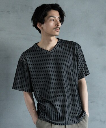 ランダムテレコ フェイクレイヤード VネックTシャツ