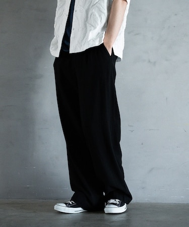 リネン混ツータックワイドスラックス