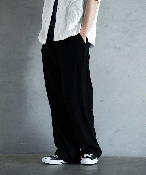 リネン混ツータックワイドスラックス