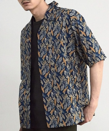 リーフプリントオープンカラー半袖シャツ