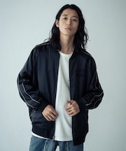 リバーシブルスカジャン