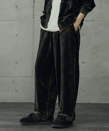 コットンベロアパウダー加工トラックパンツ