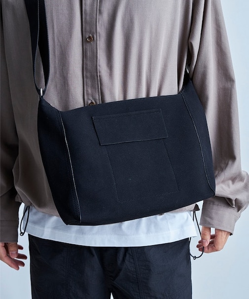 PRO-SPERITYショルダーバッグ