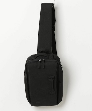 ESSENCE クロスボディスリング