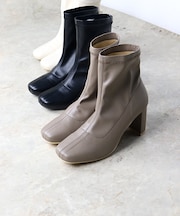 セットバックヒールストレッチショートブーツ【7.5cmヒール】 (9064)