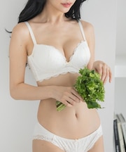 しっかり盛れるノンワイヤー繊細な総レース 「スタイルアップワイヤレス ペアブラジャー（ワイヤー無し）」 ノンワイヤーブラショーツセット