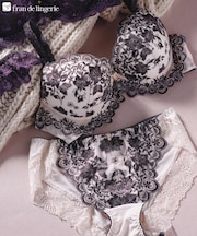 ロマンチックな華ありランジェリーしっかり盛胸&安定感◎ 「クラシカルフローラル ペアブラジャー(ワイヤー有り)」 ブラジャーショーツセット