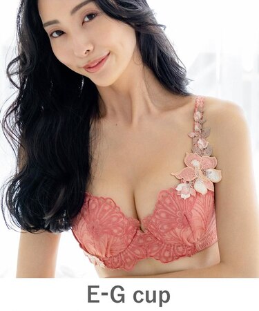 ボディメイクの真骨頂華麗なエキゾチックランジェリー。 「グレースイストマスカレード ブラジャー（ワイヤー有り）」 ブラジャー