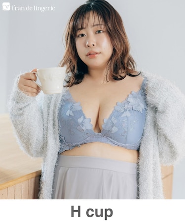 餅田コシヒカリさんとフランデランジェリーのコラボレーションが再び実現♪楽ちん＆キレイを叶える秘密がいっぱい 「 グレースソワンルミナス ブラジャー（ワイヤー有り）」 ブラジャー