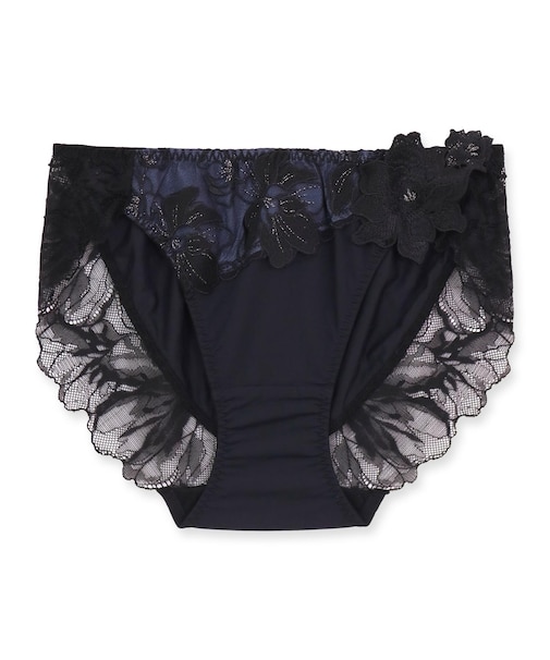 リュクスが寄り添うGRACE soin Luminousヒップに心地よくフィットする立体パターンのノーマルショーツ  「 グレースソワンルミナス ショーツ」 ショーツ