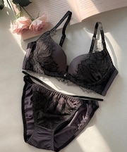 新作続々☆ 「ペアブラジャー ペアブラジャー（ワイヤー有り）」 ブラジャーショーツセット