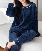 もこもこ ルームウェア パジャマ レディース 冬 あったか 着る毛布 部屋着 モコモコ「メモリーフリース」