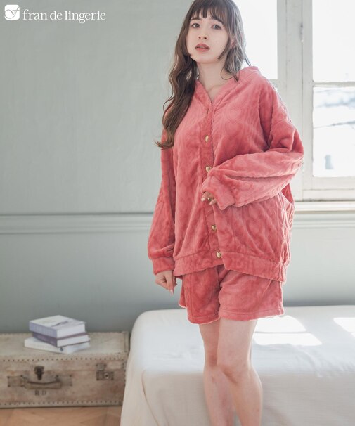 もこもこ ルームウェア ショートパンツ レディース 冬 あったか パジャマ モコモコ 着る毛布「メモリーフリース」