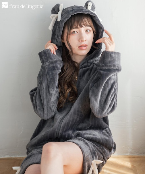もこもこ ショートパンツ ルームウェア パジャマ レディース 冬 あったか 前開き モコモコ 着る毛布「メモリーフリース」