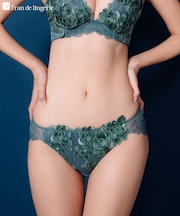 身体の変化に気付いた女性のためのご自愛ランジェリー「GRACE soin（グレースソワン）」待望の餅田コシヒカリ・コラボヒップに心地よくフィットする立体パターンのノーマルショーツ 「 グレースソワン グランデリア ショーツ」 ショーツ