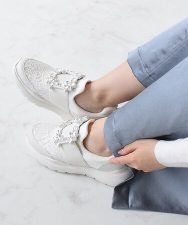 【BRIDGET BIRKIN】バックルスニーカー