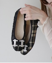 【BRIDGET BIRKIN】スクエアビジューフラットシューズ