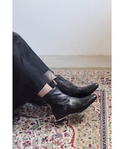 【BRIDGET BIRKIN】パールチェーンヒールストレッチショートブーツ