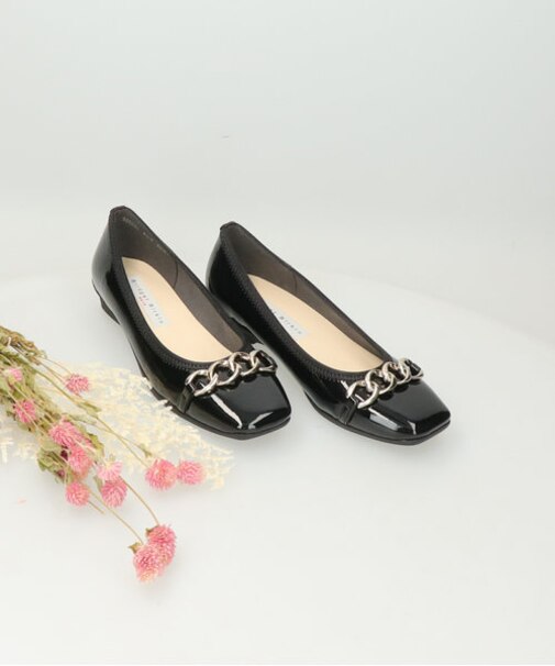 【BRIDGET BIRKIN WALK】チェーンモチーフウォーキングパンプス