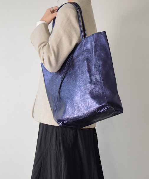 【Andrea Cardone】メタリックレザートートバッグ