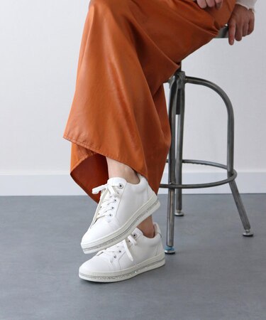 【PARADIS COULEUR】レースアップラインストーンスニーカー