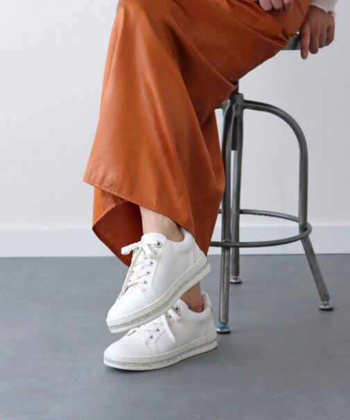 【PARADIS COULEUR】レースアップラインストーンスニーカー