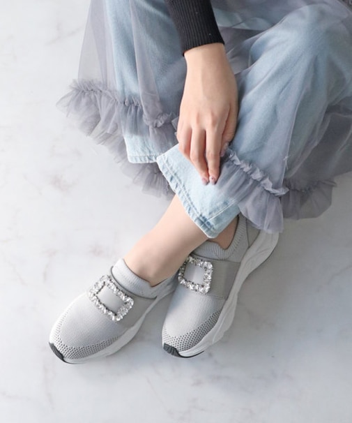 【BRIDGET BIRKIN】ビジューバックルニットスニーカー