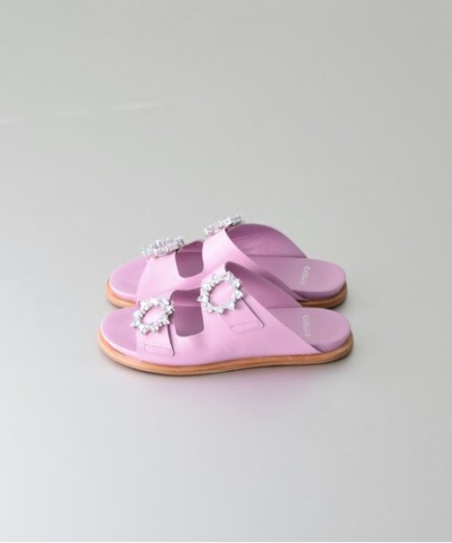 【CARRANO】ビジューバックルフラットサンダル