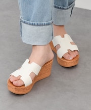【ITALIAN SHOEMAKERS】厚底ミュールサンダル