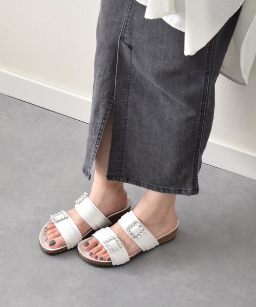 ITALIAN SHOEMAKERS】ビジューベルトフットベッドサンダル