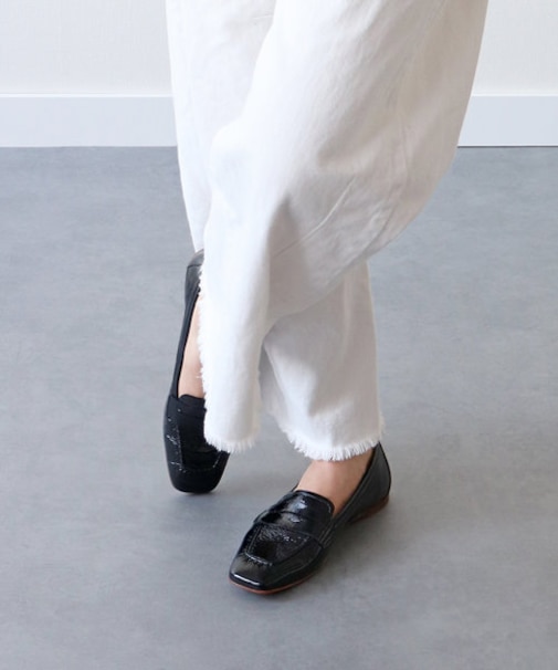 【FABIO RUSCONI】スクエアトウサケットフラットローファー