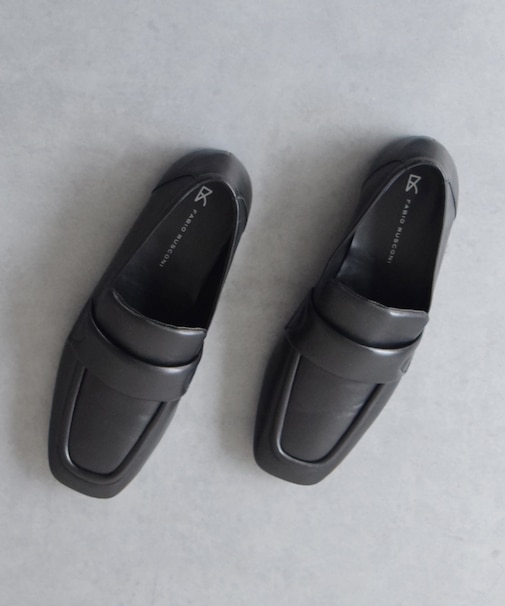 【FABIO RUSCONI】スクエアトウフラットローファー