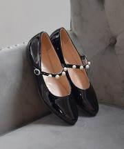 《新色入荷》【BRIDGET BIRKIN】パールストラップメリージェーンパンプス