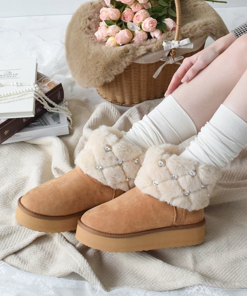 【BRIDGET BIRKIN】キルティングスタッズムートンブーツ