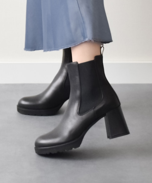 【INTER-CHAUSSURES】チャンキーヒールストームサイドゴアブーツ 