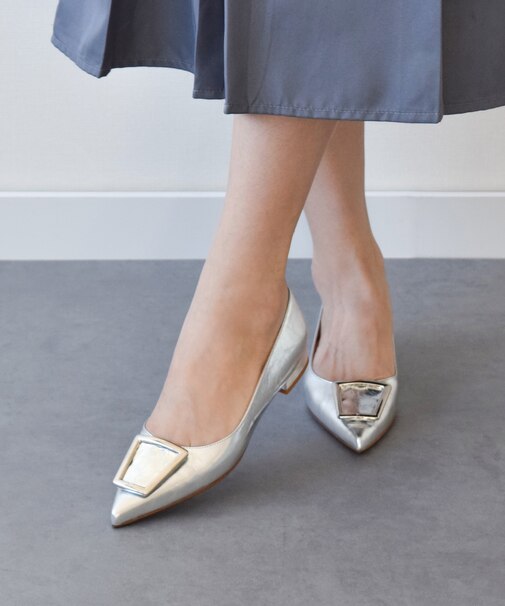 【FABIO RUSCONI】ポインテッドトウバックルパンプス(F51520)