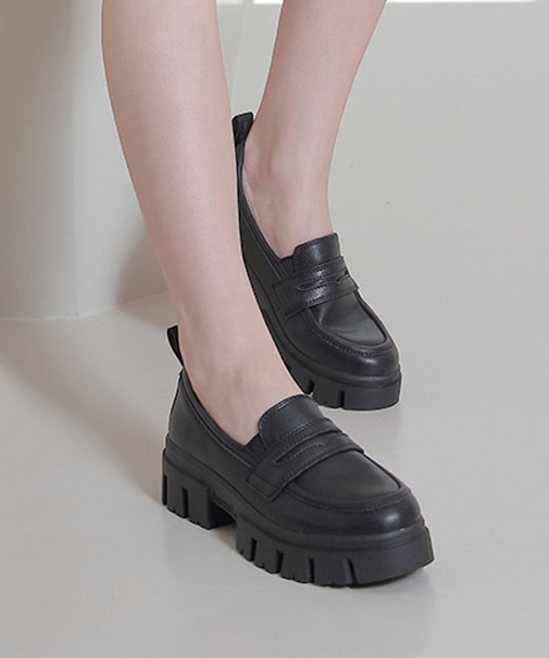 《新色入荷》【bussola】撥水厚底デザインソールローファー
