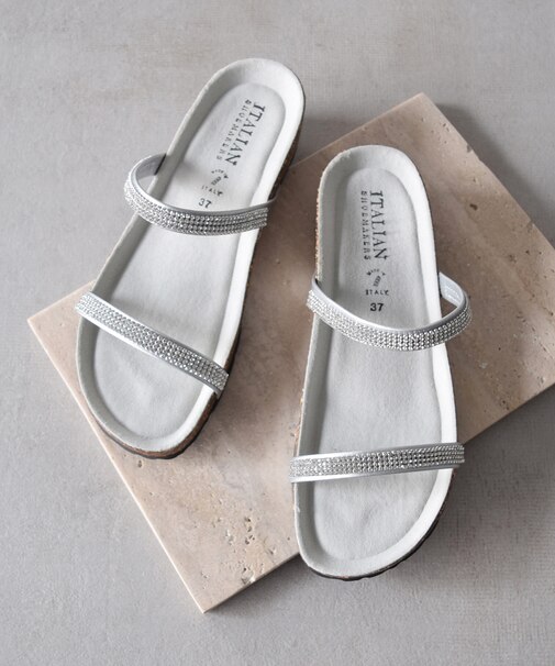 【ITALIAN SHOEMAKERS】ダブルラインストーンクッションインソールサンダル(952210)