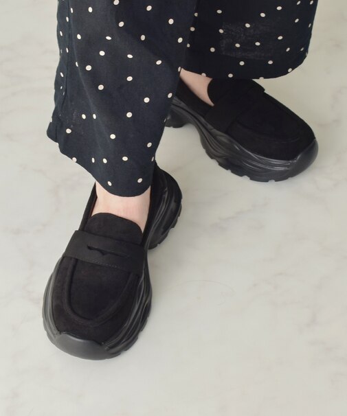 【ROUND ABOUT】撥水ボリュームソールローファー